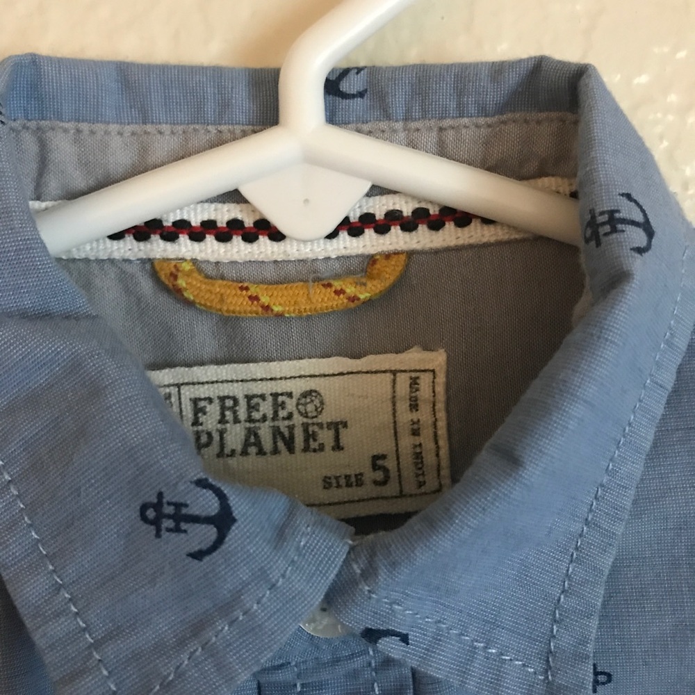 T-shirt - Picture 3 of 3